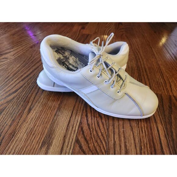 FootJoy Shoes - FootJoy eComfort Golf Shoes Women's Beige Spikes 98558 Size 6.5